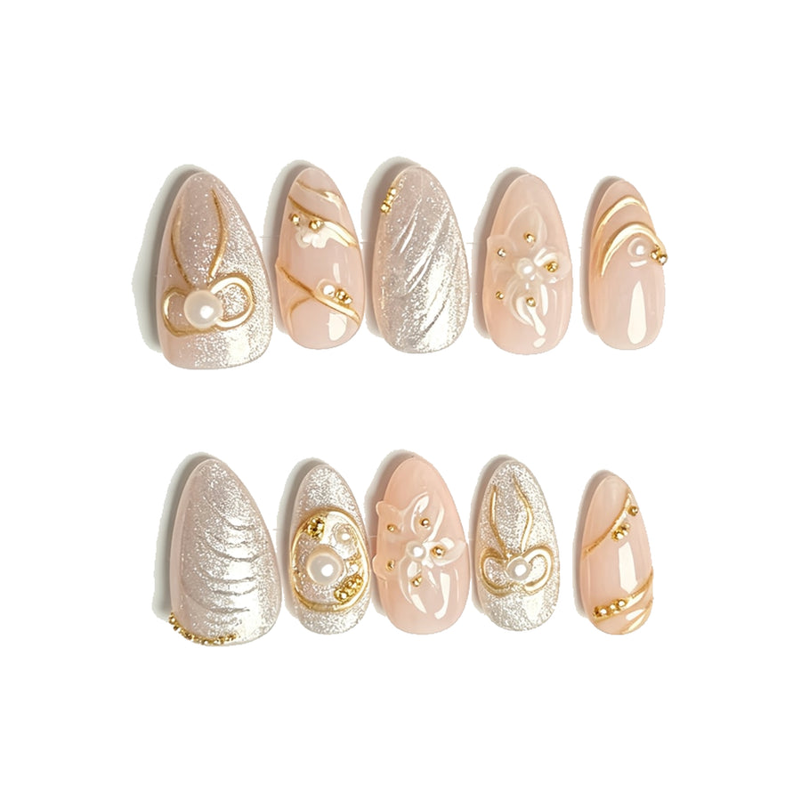 Nude Gold Line Heart Floral Press-On Nails